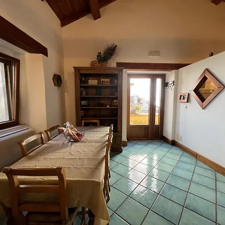 アパート La Casa Ocra *
